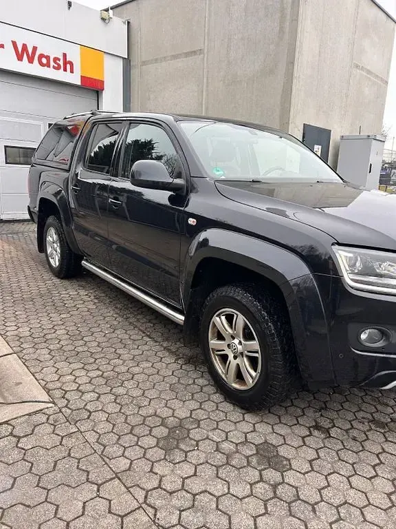 Gebraucht VW Amarok Trendline 179 PS (131 kW) 2015 Schwarz Pickup