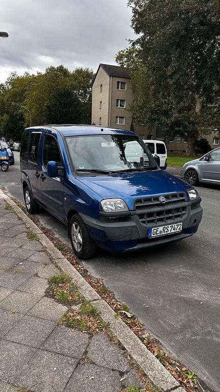 Blau Gebraucht 2005 Fiat Doblò Van / Kleinbus | 3.500 € (Fairer Preis) - Bild 1/4