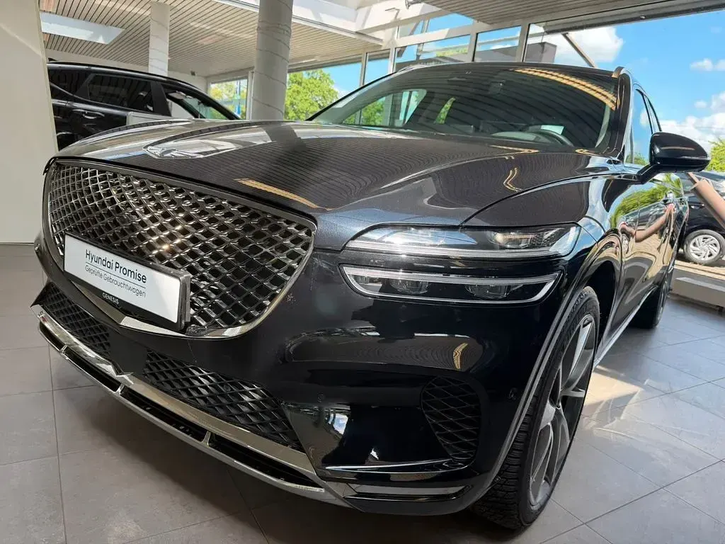 Second-hand Genesis GV70 201 CP (147 kW) 2024 Negru SUV