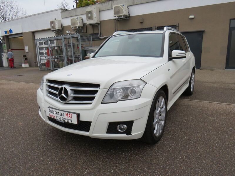 Weiß Gebraucht 2011 Mercedes GLK220 SUV | 12.750 € (Fairer Preis) - Bild 1/4