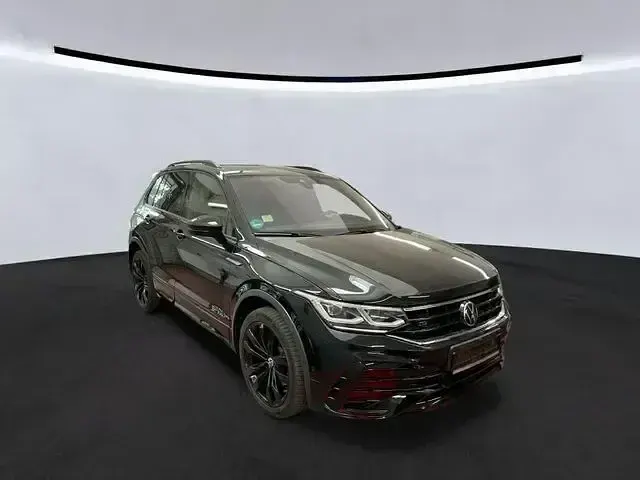 Gebraucht VW Tiguan R-line 200 PS (147 kW) 2022 Schwarz SUV