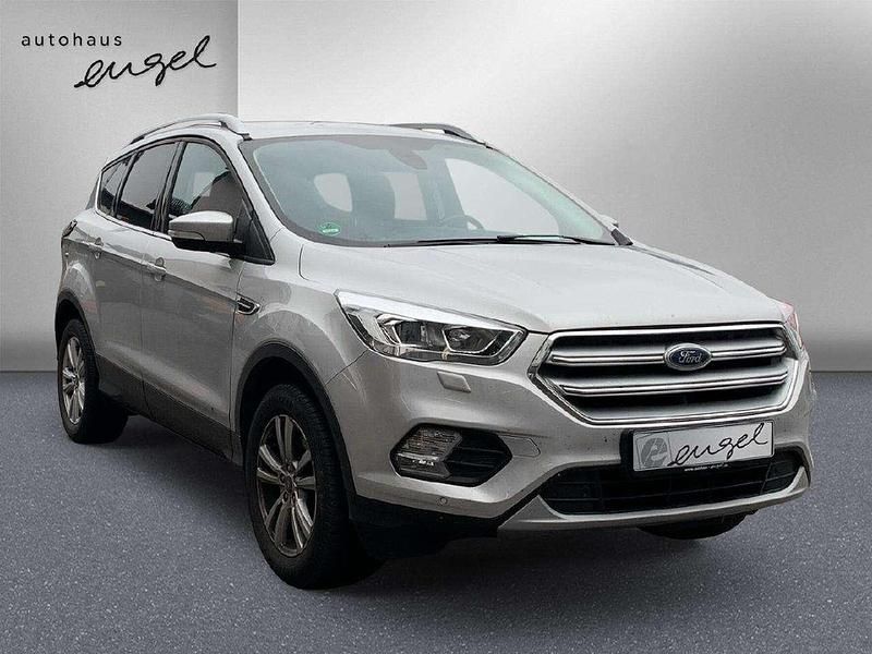 Gebraucht Ford Kuga Cool & Connect 150 PS (110 kW) 2019 Silber SUV