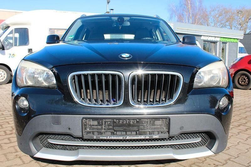 Gebraucht BMW X1 150 PS (110 kW) 2010 Schwarz SUV