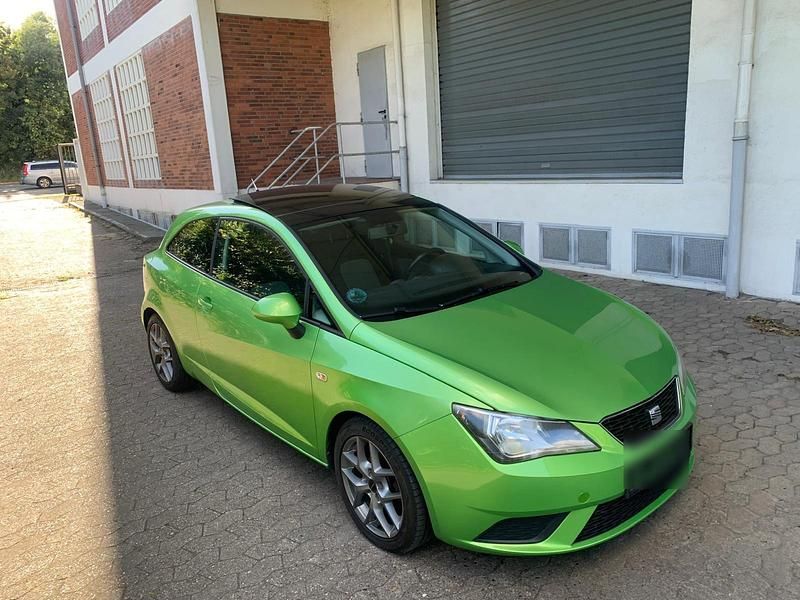 Grün Gebraucht 2012 Seat Ibiza Sport Kleinwagen | 2.730 € (Superpreis) - Bild 1/4
