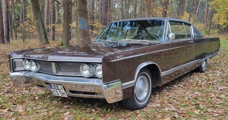 Braun Gebraucht 1967 Chrysler Newport Coupé | 17.900 € - Bild 1/4