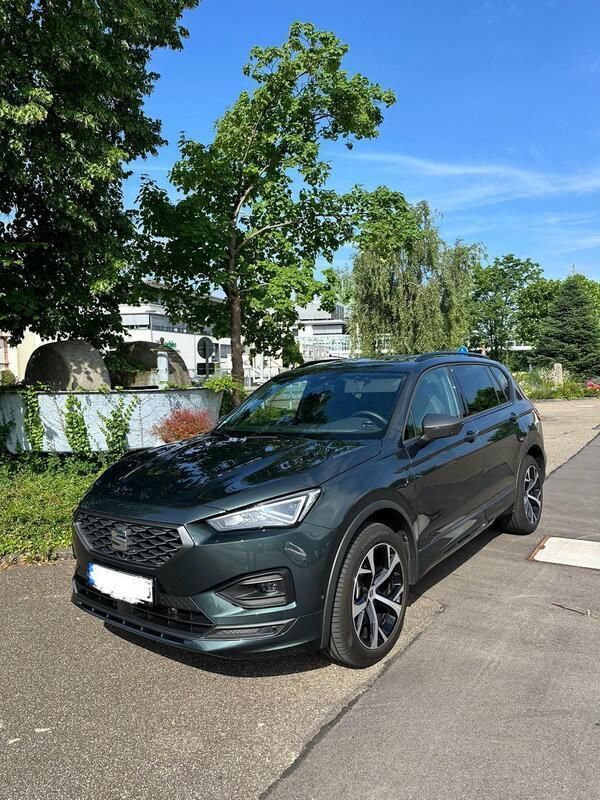 Grün Gebraucht 2024 Seat Tarraco 4Drive SUV | 37.500 € (Guter Preis) - Bild 1/4