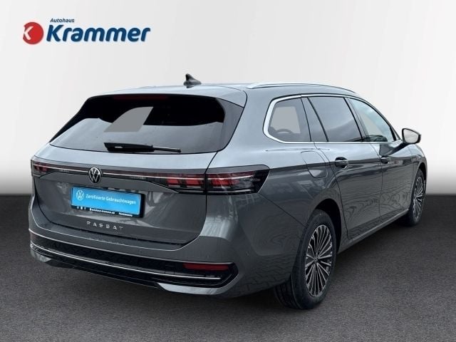 Gebraucht VW Passat Elegance 150 PS (110 kW) 2025 Grau Kombi