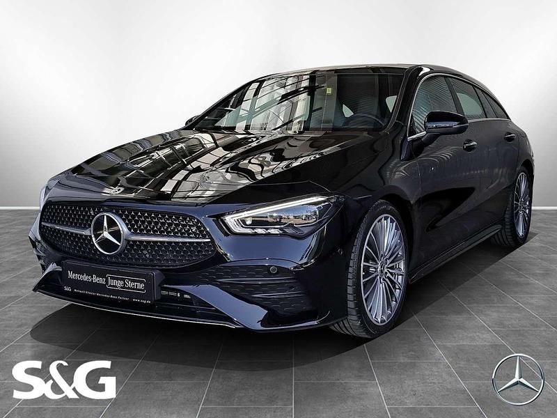 Unilack nachtschwarz Gebraucht 2024 Mercedes CLA200 AMG Kombi | 35.500 € (Etwas zu teuer) - Bild 1/4