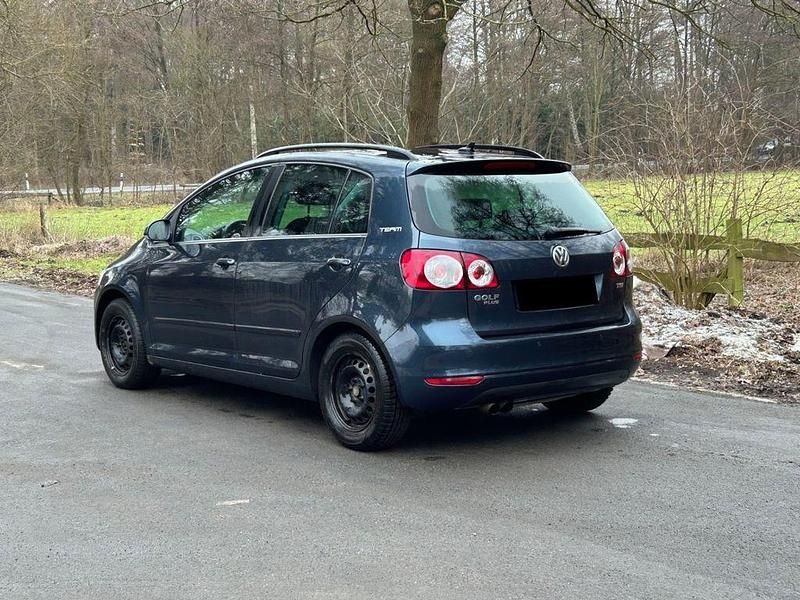 Gebraucht VW Golf Plus Cross Team 122 PS (89 kW) 2010 Other Van / Kleinbus
