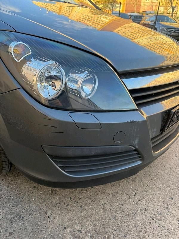 Gebraucht Opel Astra 105 PS (77 kW) 2007 Blau Kombi