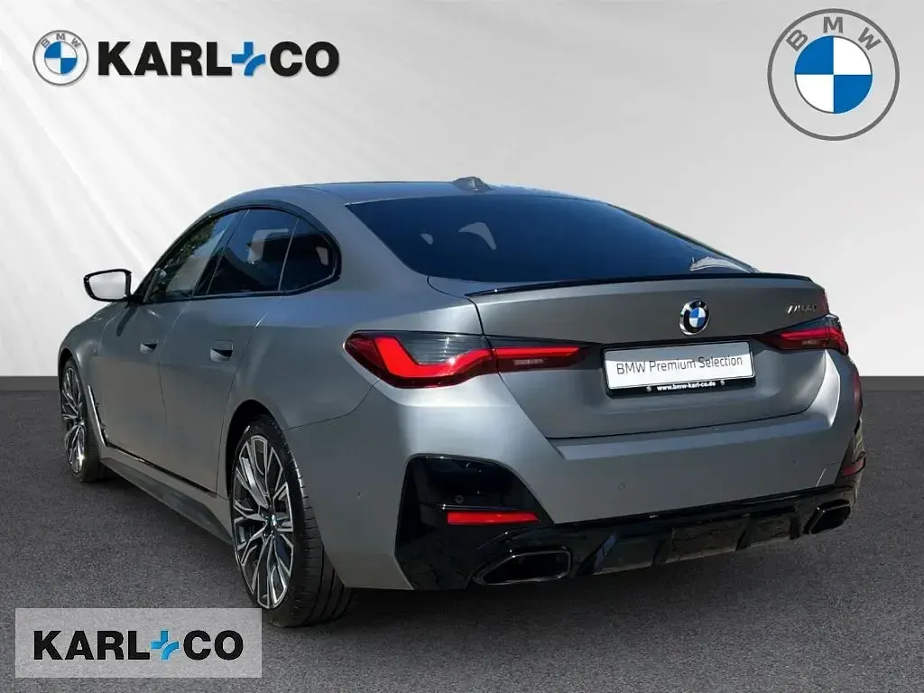 Gebraucht BMW M440 M Sport 374 PS (275 kW) 2023 Frozen pure grey ii metallic (grau) Coupé
