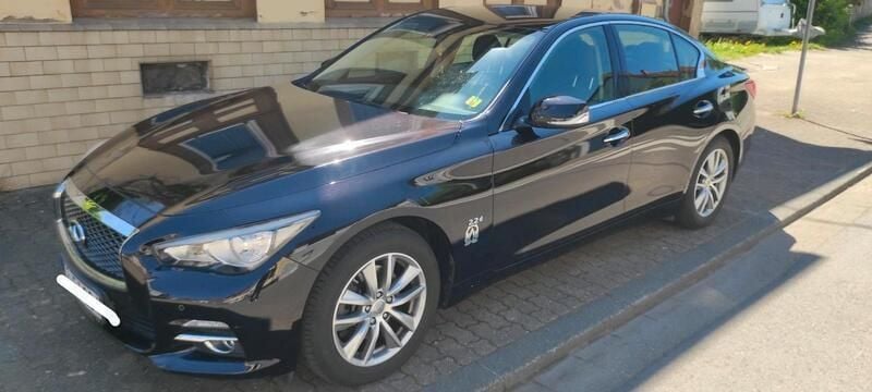 Schwarz Gebraucht 2015 Infiniti Q50 Limousine | 11.500 € (Guter Preis) - Bild 1/4