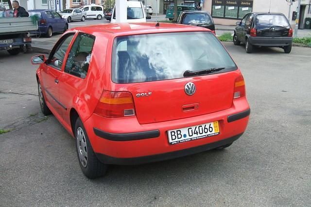 Gebraucht VW Golf IV 75 PS (55 kW) 1998 Rot Limousine