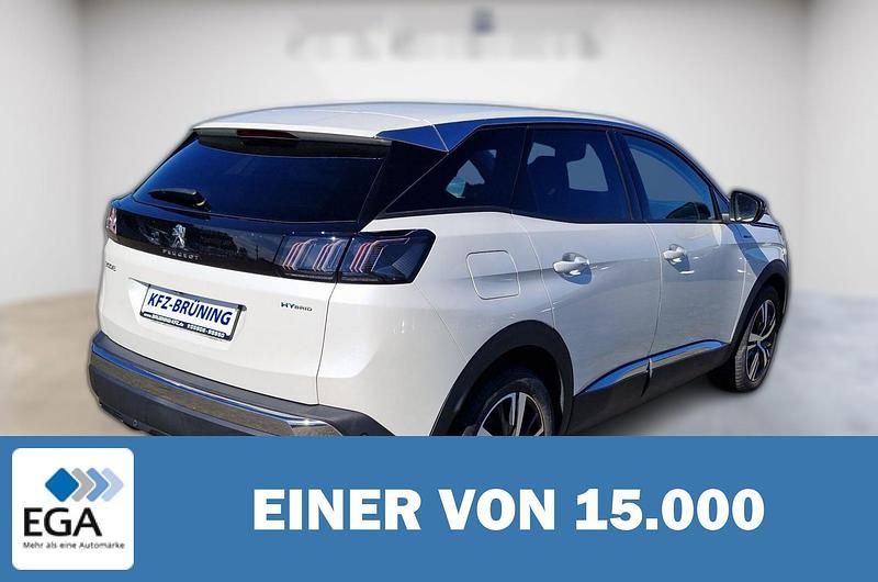 Weiß metallic Gebraucht 2022 Peugeot 3008 Allure | 24.030 € (Guter Preis) - Bild 1/4
