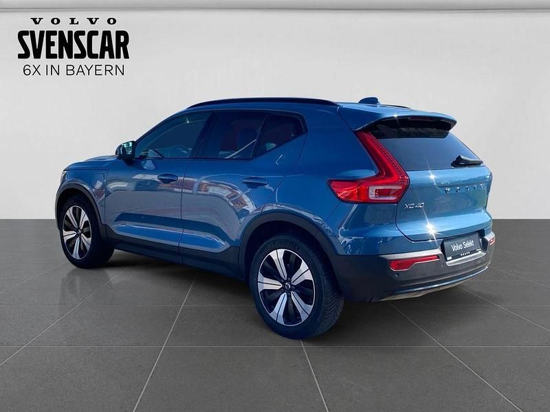 Gebraucht Volvo XC40 Plus 261 PS (191 kW) 2022 Fjord blue metallic SUV