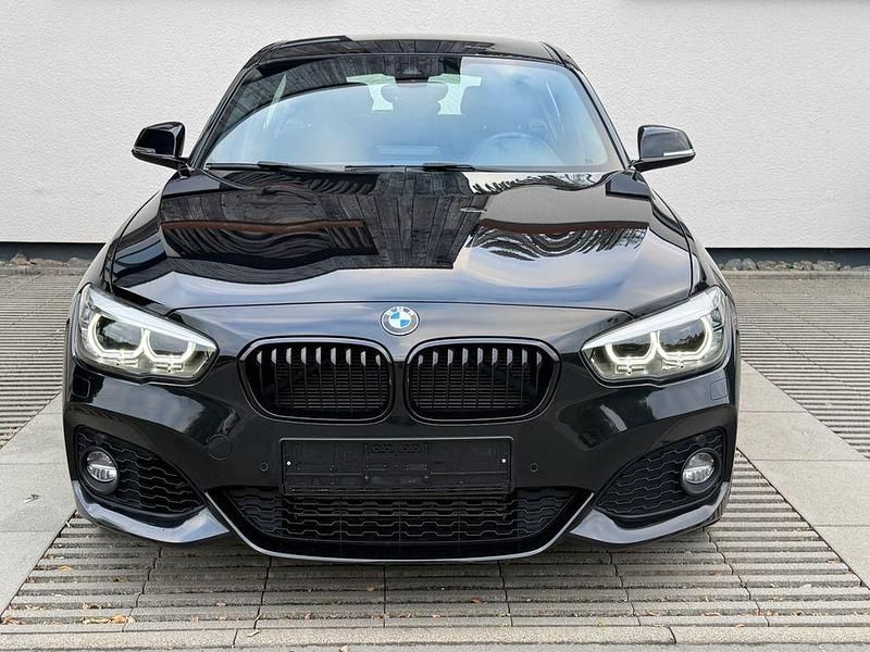 Gebraucht BMW 118 M Sport 136 PS (100 kW) 2019 Schwarz Kleinwagen