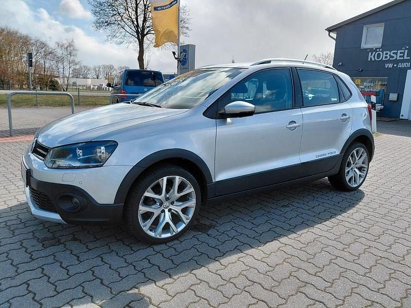 Gebraucht VW Polo Cross 90 PS (66 kW) 2014 Silber Kleinwagen
