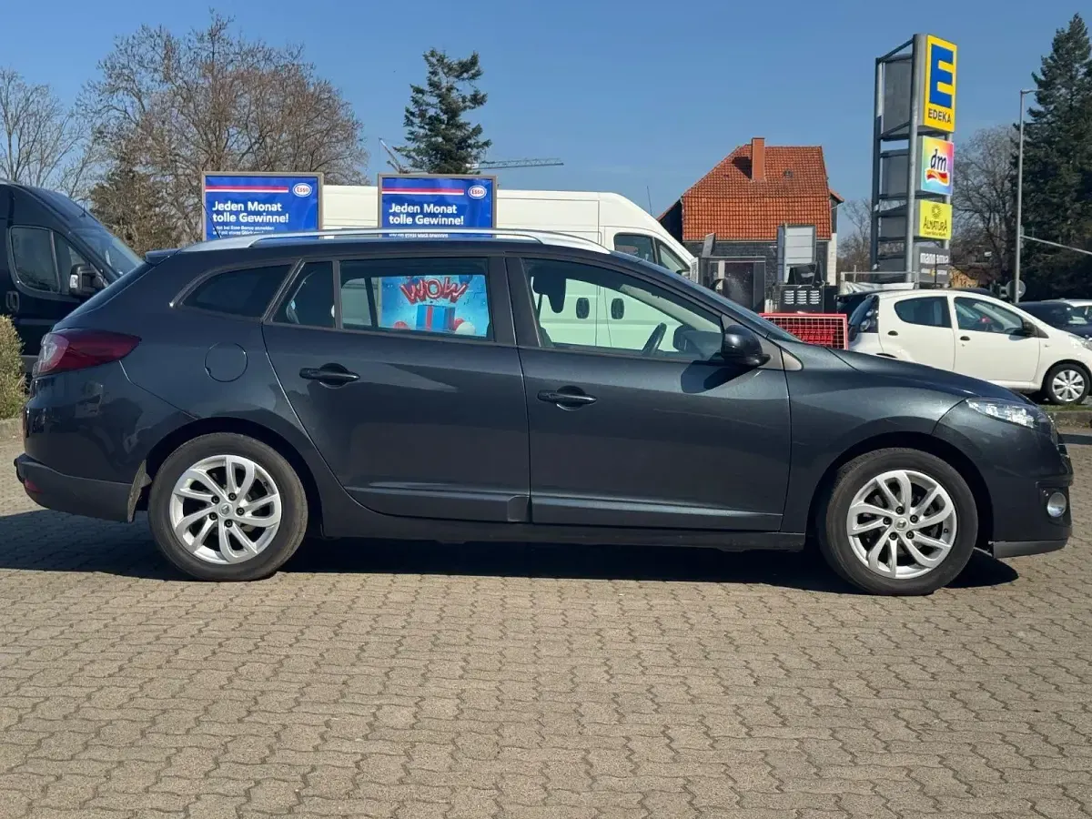 Gebraucht Renault Mégane GrandTour Initiale Paris 110 PS (80 kW) 2013 Schwarz Kombi