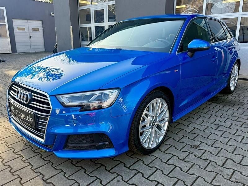 Gebraucht Audi A3 S-Line 150 PS (110 kW) 2019 Blau Limousine