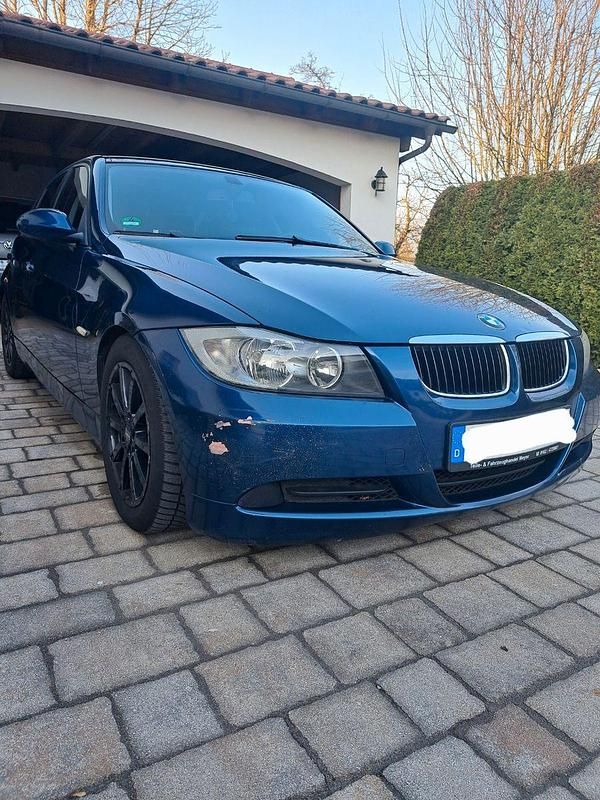 Second-hand BMW 320 Performance 150 CP (110 kW) 2005 Albastru Berlinǎ