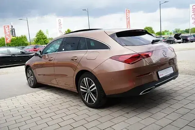 Gebraucht Mercedes CLA250e AMG line 218 PS (160 kW) 2022 Braun Limousine