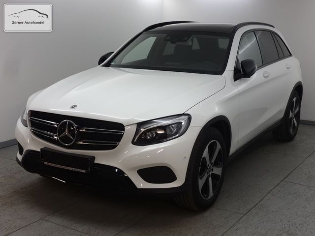 Gebraucht Mercedes GLC250 AMG line 211 PS (155 kW) 2018 Weiß SUV