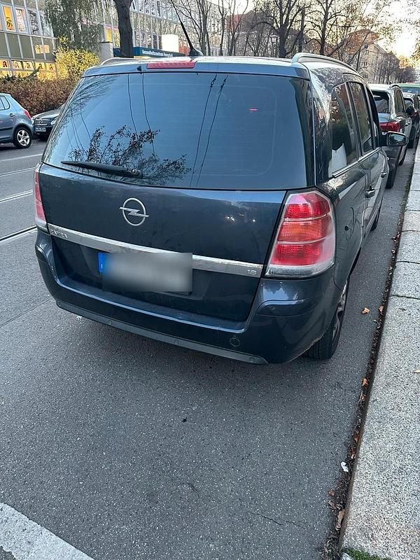 Schwarz Gebraucht 2007 Opel Zafira Van / Kleinbus | 1.500 € (Superpreis) - Bild 1/4