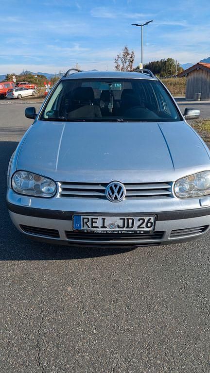 Silber Gebraucht 2006 VW Golf V Basis Kombi | 600 € (Superpreis) - Bild 1/4
