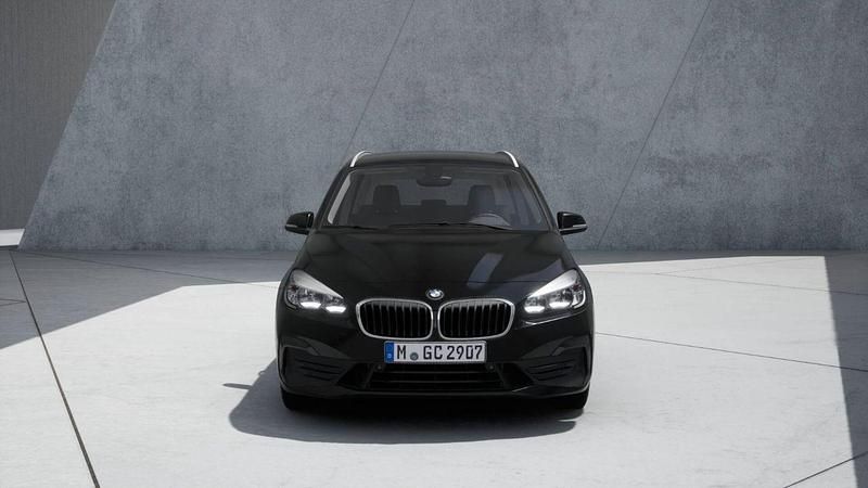 Gebraucht BMW 218 Advantage 136 PS (100 kW) 2017 Schwarz Kombi