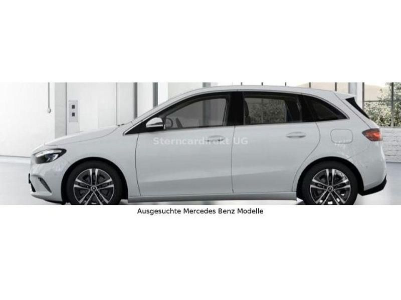 Gebraucht Mercedes 200 150 PS (110 kW) 2025 Polarweiß Limousine
