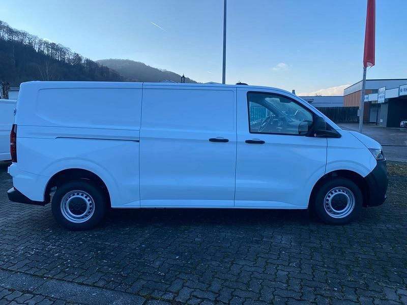 Neu VW Transporter R 150 PS (110 kW) 2025 Clear white Van