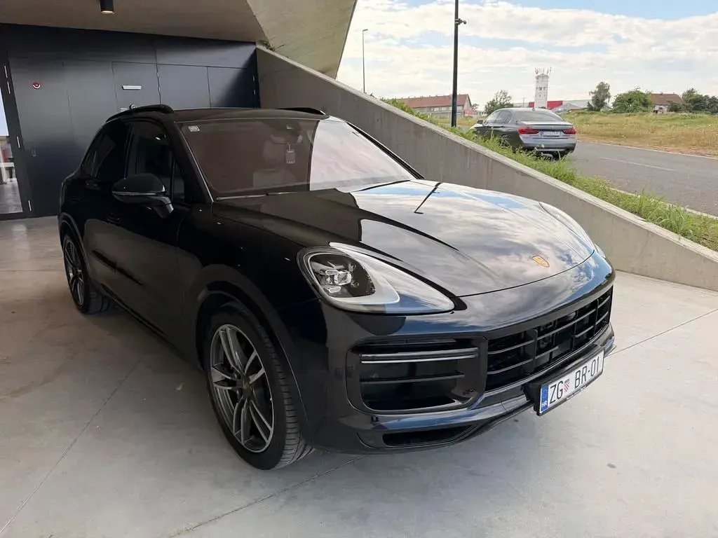 Gebraucht Porsche Cayenne Turbo 549 PS (403 kW) 2022 Blau SUV
