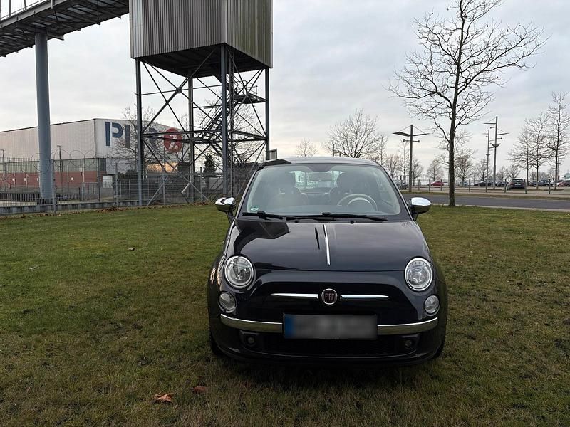 Gebraucht Fiat 500 69 PS (50 kW) 2014 Schwarz Kleinwagen