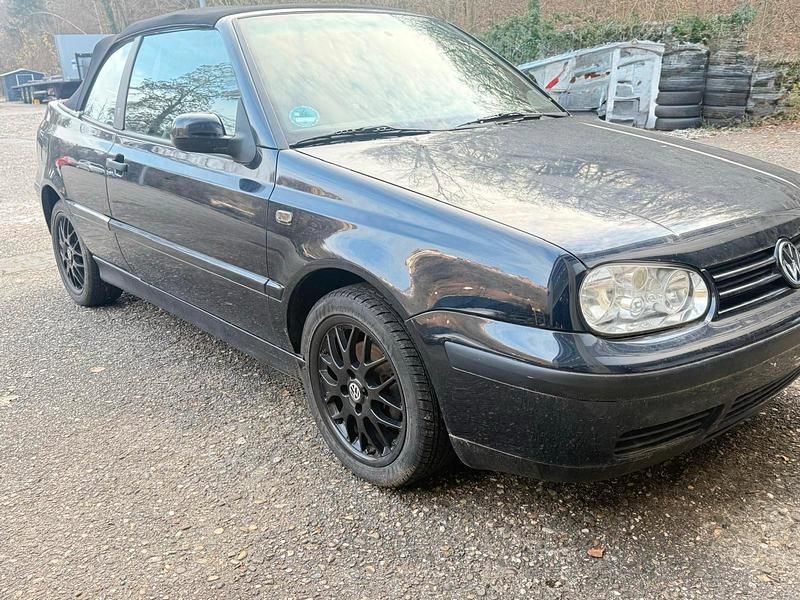 Gebraucht VW Golf Cabriolet 101 PS (74 kW) 1998 Blau Cabrio