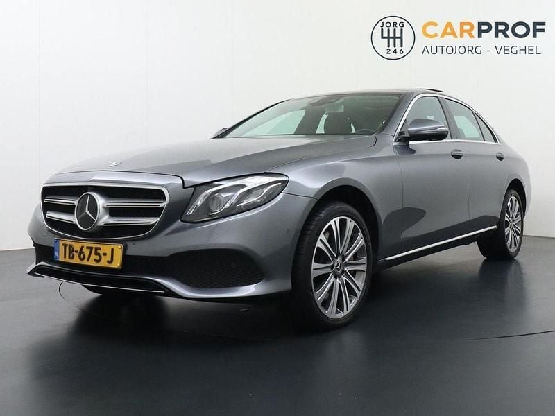 Grau Gebraucht 2018 Mercedes E350 Premium Plus Limousine | 21.494 € (Guter Preis) - Bild 1/4