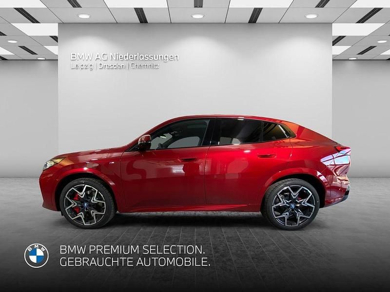 Gebraucht BMW iX2 Performance 150 kW (204 PS) 2025 Rot SUV