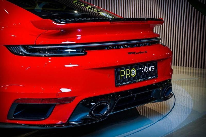 Gebraucht Porsche 992 650 PS (478 kW) 2021 Rot Coupé