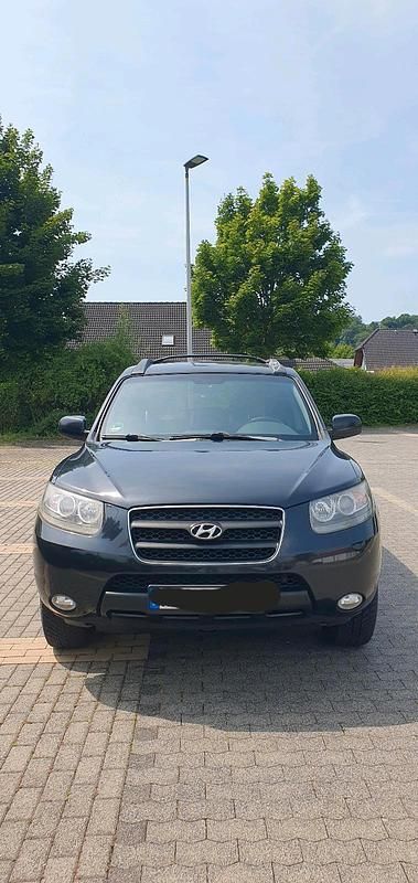 Schwarz Gebraucht 2007 Hyundai Santa Fe SUV | 5.250 € (Etwas zu teuer) - Bild 1/4