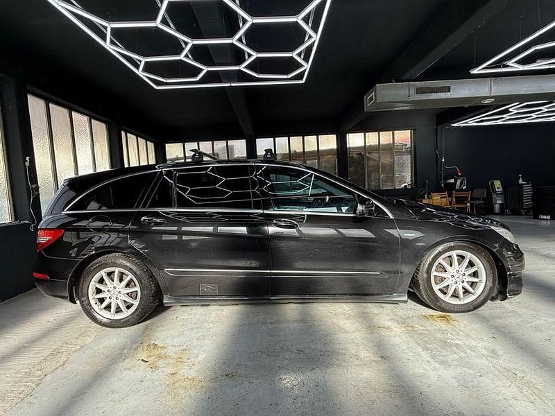 Gebraucht Mercedes R350 211 PS (155 kW) 2011 Schwarz Van / Kleinbus