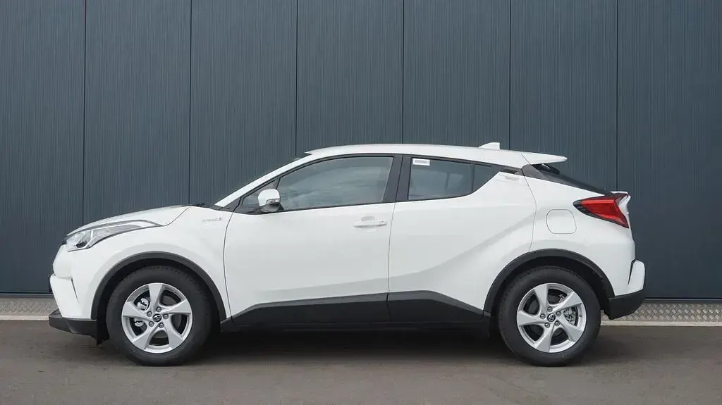 Gebraucht Toyota C-HR 122 PS (89 kW) 2020 Weiß SUV