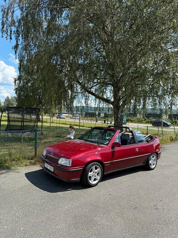 Rot Gebraucht 1989 Opel Kadett Cabrio | 8.500 € - Bild 1/4
