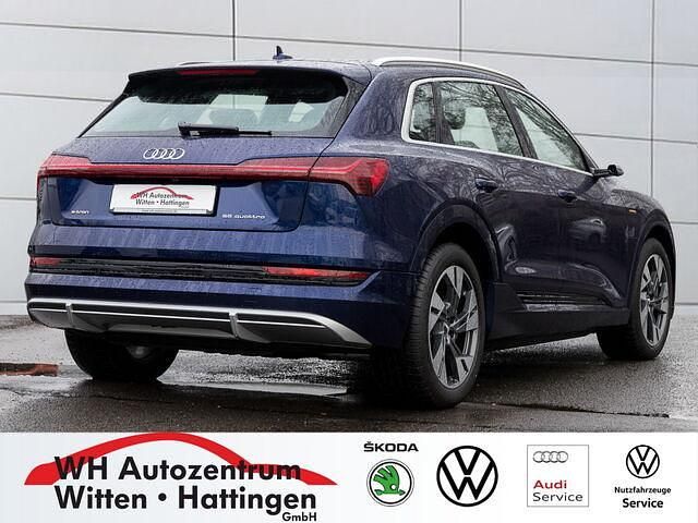 Gebraucht Audi e-tron S-Line 300 kW (408 PS) 2020 Blau SUV