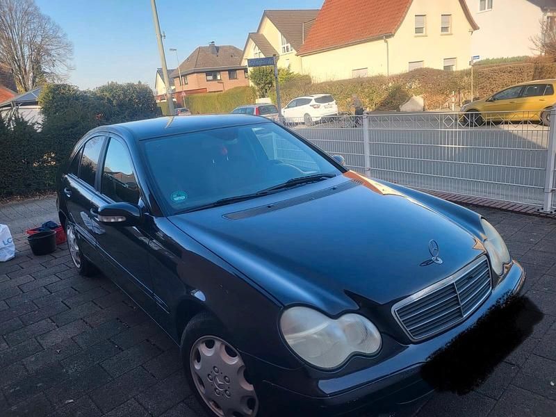 Gebraucht Mercedes C220 2004 Blau Limousine