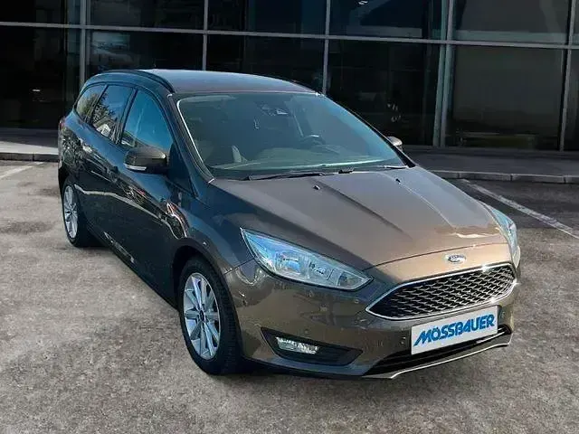 Gebraucht Ford Focus Business Edition 125 PS (91 kW) 2016 Braun