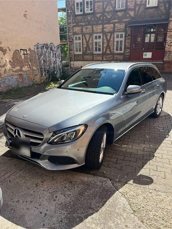 Gebraucht Mercedes C250 Avantgarde 204 PS (150 kW) 2016 Grau Kombi