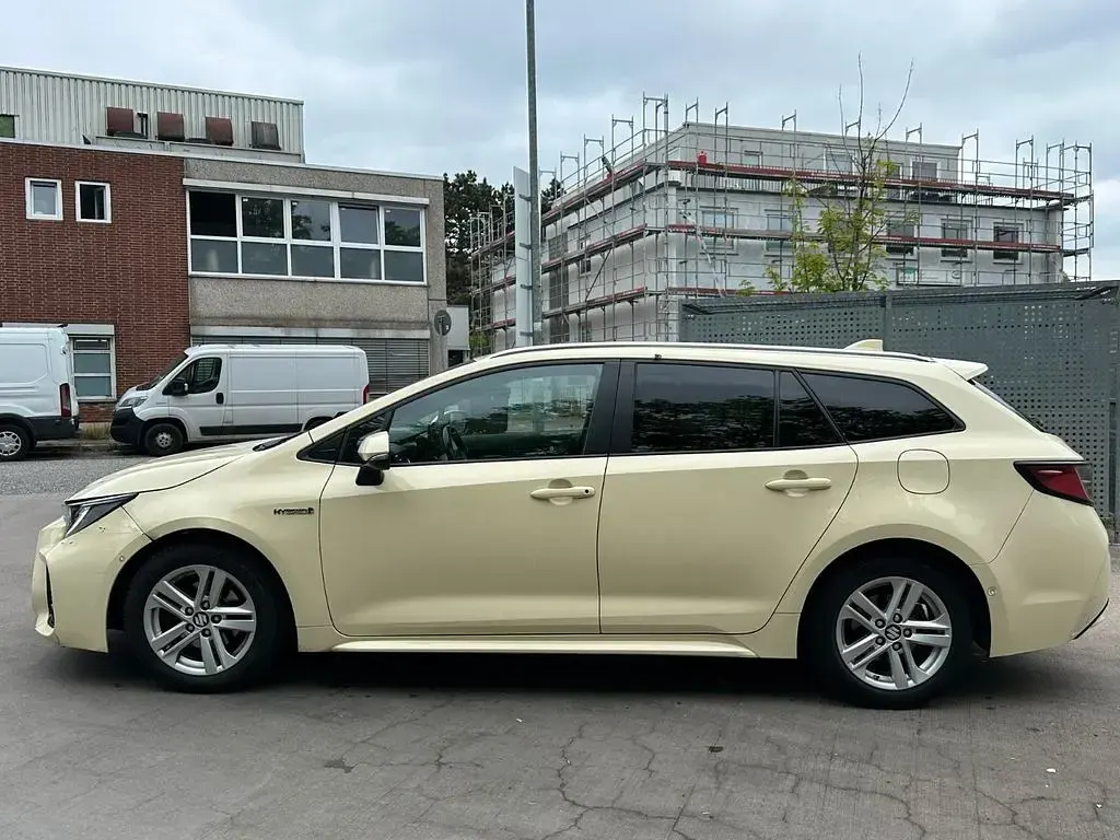 Gebraucht Suzuki Swace 98 PS (72 kW) 2022 Braun Kombi
