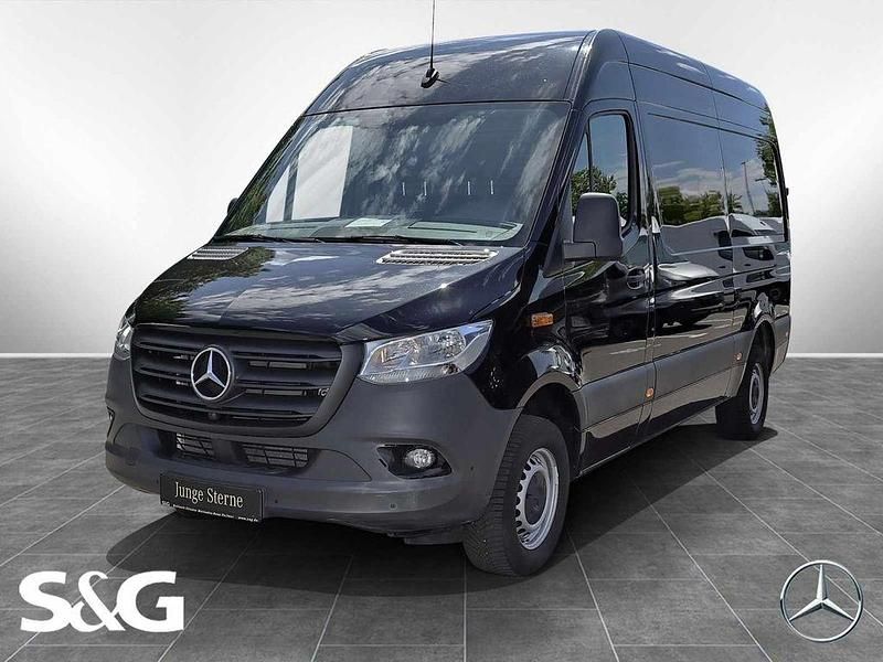 Schwarz Gebraucht 2023 Mercedes Sprinter Van | 41.339 € (Teuer) - Bild 1/3