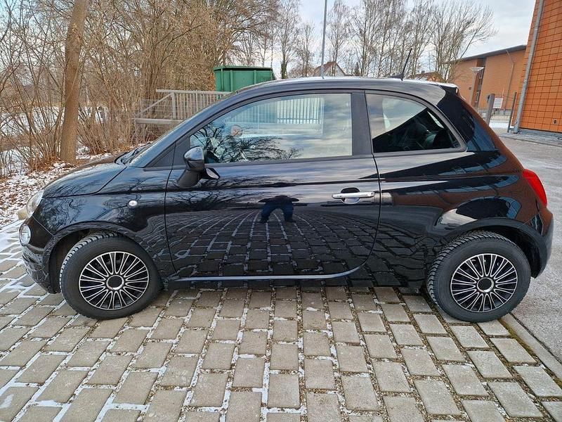 Gebraucht Fiat 500 Lounge 69 PS (50 kW) 2021 Schwarz Kleinwagen