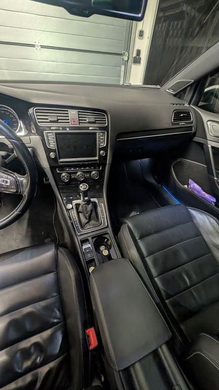 Gebraucht VW Golf VII R 300 PS (220 kW) 2015 Schwarz Limousine