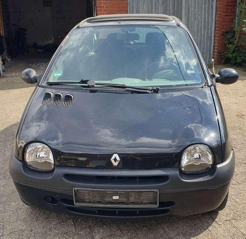 Schwarz Gebraucht 2000 Renault Twingo Kleinwagen | 600 € (Fairer Preis) - Bild 1/4